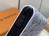 L*ouis V*uitton Top Wallets  10*20*2CM