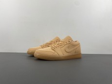 J*ordan 1 Low SE “Pale Vanilla/Sand” FZ3972-294