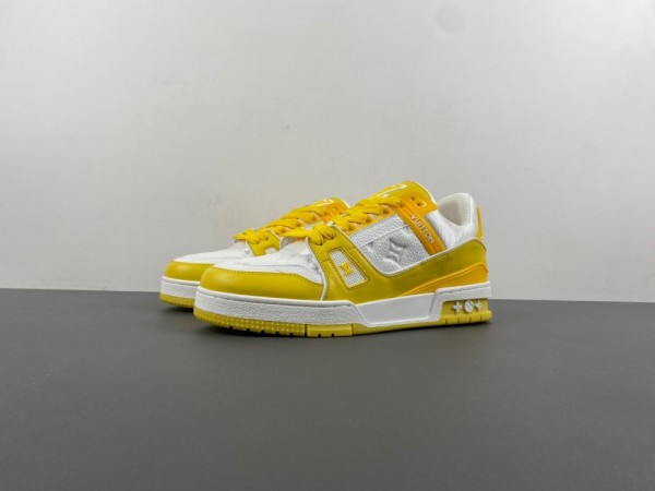 Men L*ouis V*uitton Top Sneakers   Have Size EU47