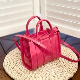 M*ARC J*ACOBS Top Bag  18*10*15CM