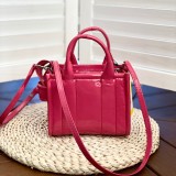 M*ARC J*ACOBS Top Bag  18*10*15CM