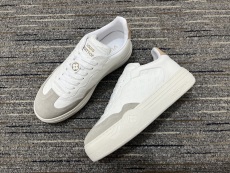 Women L*ouis V*uitton Top Sneakers