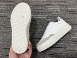 Women L*ouis V*uitton Top Sneakers