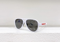 P*rada Glasses Top Quality