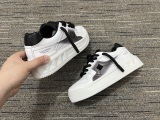 Men 𝑉*𝐴𝐿𝐸𝑁𝑇𝐼𝑁𝑂 Top Sneakers