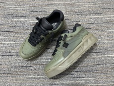 Men 𝑉*𝐴𝐿𝐸𝑁𝑇𝐼𝑁𝑂 Top Sneakers