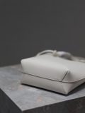 Y*SL Top Bag  18*17*8CM