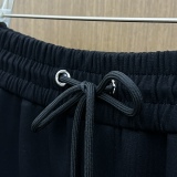P*rada Top Quality Clothes