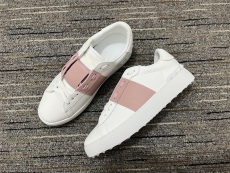 Men Women 𝑉*𝐴𝐿𝐸𝑁𝑇𝐼𝑁𝑂 Top Sneakers