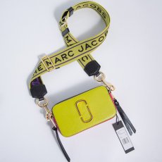 M*ARC J*ACOBS Top Bag  18*11*6CM