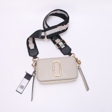 M*ARC J*ACOBS Top Bag  18*11*6CM