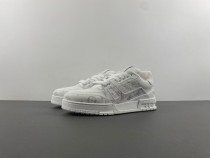 Men L*ouis V*uitton Top Sneakers   Have Size EU47