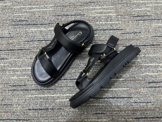 Women  L*ouis V*uitton Top Sandals
