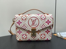 L*ouis V*uitton Top Bag  25*19*7CM