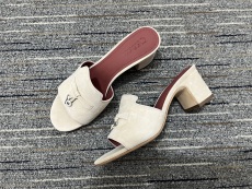 Women L*oro P*iana Top Sandals