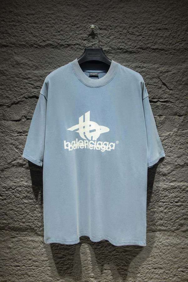 B*ALENCIAGA Top Quality Clothes