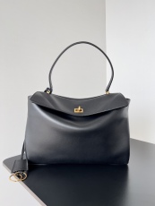 B*alenciaga Top Bag  35*23.3*10.9CM