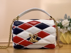 L*ouis V*uitton Top Bag   23*16*10CM
