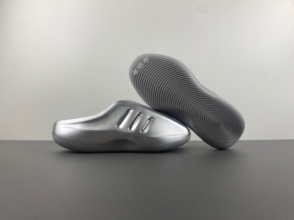 Adidas IIINFINITY Slides IH2814