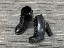 Women L*ouis V*uitton Top Sneakers