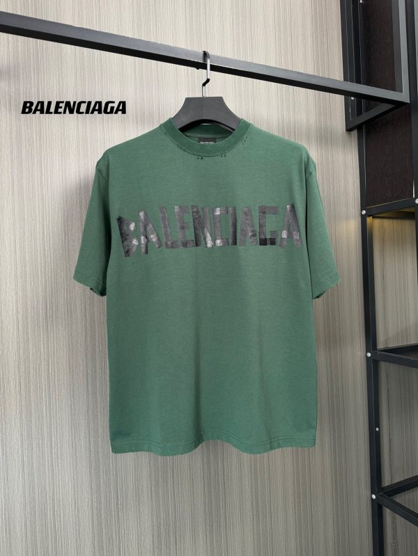 B*ALENCIAGA Top Quality Clothes