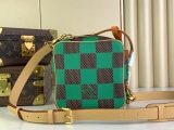 L*ouis V*uitton Top Bag 24*24*8CM
