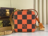 L*ouis V*uitton Top Bag 24*24*8CM