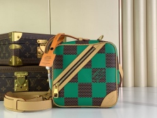 L*ouis V*uitton Top Bag 24*24*8CM