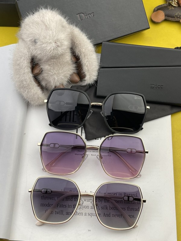 D*ior Glasses Top Quality