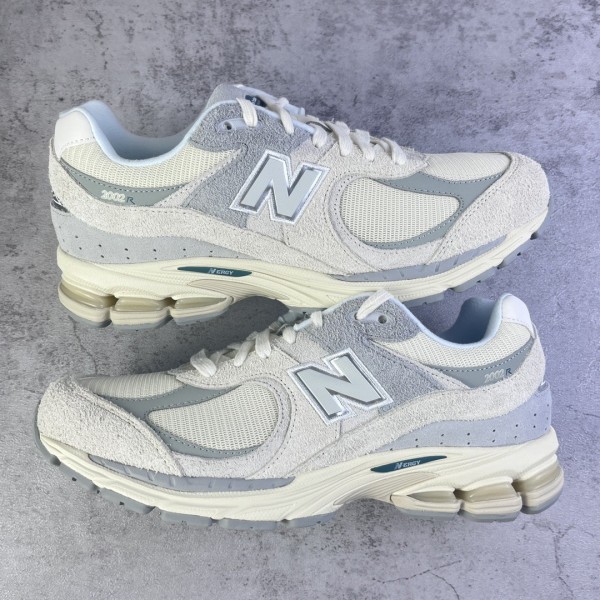N*ew B*alance Top Quality Sneakers  size 46.5  47 available