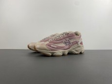 N*ew B*alance Top Quality Sneakers M1000JG1