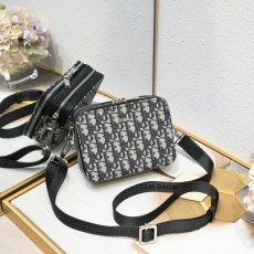 D*ior Bag Top Quality 12*17*6CM