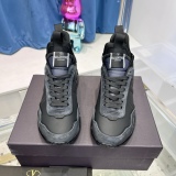 Men  𝑉*𝐴𝐿𝐸𝑁𝑇𝐼𝑁𝑂 Top Sneakers