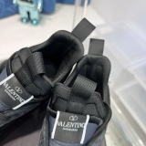 Men  𝑉*𝐴𝐿𝐸𝑁𝑇𝐼𝑁𝑂 Top Sneakers