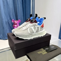 Men  𝑉*𝐴𝐿𝐸𝑁𝑇𝐼𝑁𝑂 Top Sneakers