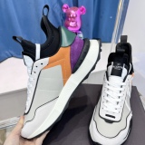 Men  𝑉*𝐴𝐿𝐸𝑁𝑇𝐼𝑁𝑂 Top Sneakers