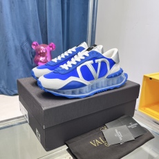 Men  𝑉*𝐴𝐿𝐸𝑁𝑇𝐼𝑁𝑂 Top Sneakers