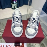 Men Women 𝑉*𝐴𝐿𝐸𝑁𝑇𝐼𝑁𝑂 Top Sneakers