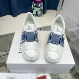 Women 𝑉*𝐴𝐿𝐸𝑁𝑇𝐼𝑁𝑂 Top Sneakers