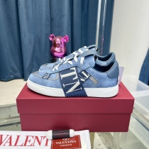 Men Women 𝑉*𝐴𝐿𝐸𝑁𝑇𝐼𝑁𝑂 Top Sneakers