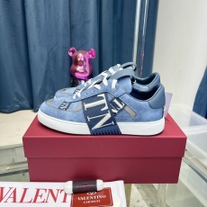 Men Women 𝑉*𝐴𝐿𝐸𝑁𝑇𝐼𝑁𝑂 Top Sneakers