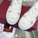 Men Women 𝑉*𝐴𝐿𝐸𝑁𝑇𝐼𝑁𝑂 Top Sneakers