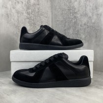 Men Women  M*aison M*argiela Top Sneakers