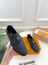 Women L*ouis V*uitton Top Sneakers