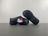 a*didas H*ello K*itty IH0280