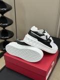 Men Women 𝑉*𝐴𝐿𝐸𝑁𝑇𝐼𝑁𝑂 Top Sneakers