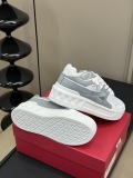 Men Women 𝑉*𝐴𝐿𝐸𝑁𝑇𝐼𝑁𝑂 Top Sneakers
