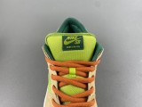 N*ike SB Dunk Low “Escargot”   FQ7585-200