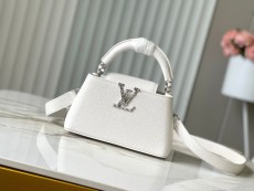 L*ouis V*uitton Bag Top Quality   22*12*8CM