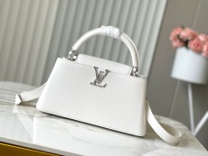L*ouis V*uitton Bag Top Quality   30 * 19 * 9CM